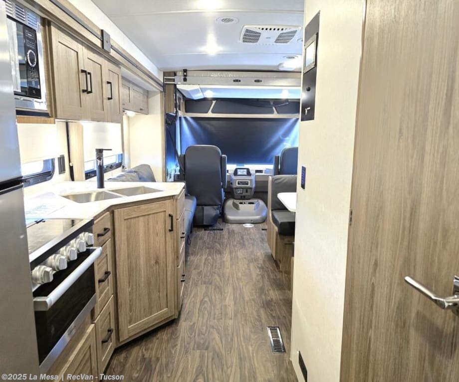 Contact us now about this 2026 Winnebago Vista WFE29V! 2026 Vista WFE29V by Winnebago from La Mesa | RecVan - Tucson in Tucson, Arizona