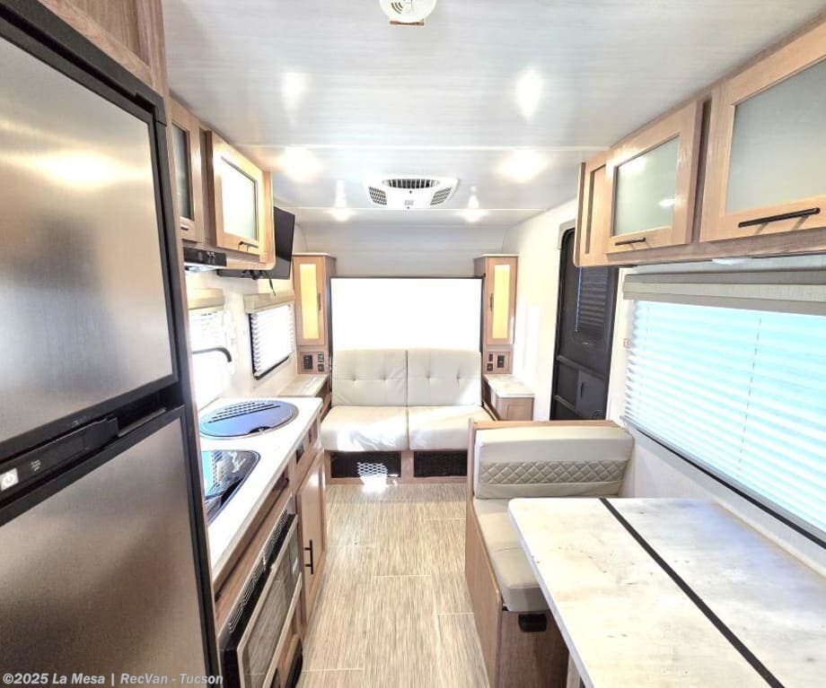 Call now about this 2022 Forest River NO BOUNDERIES NB19.3! 2022 Forest River NO BOUNDERIES NB19.3 - Used Travel Trailer For Sale by La Mesa | RecVan - Tucson in Tucson, Arizona