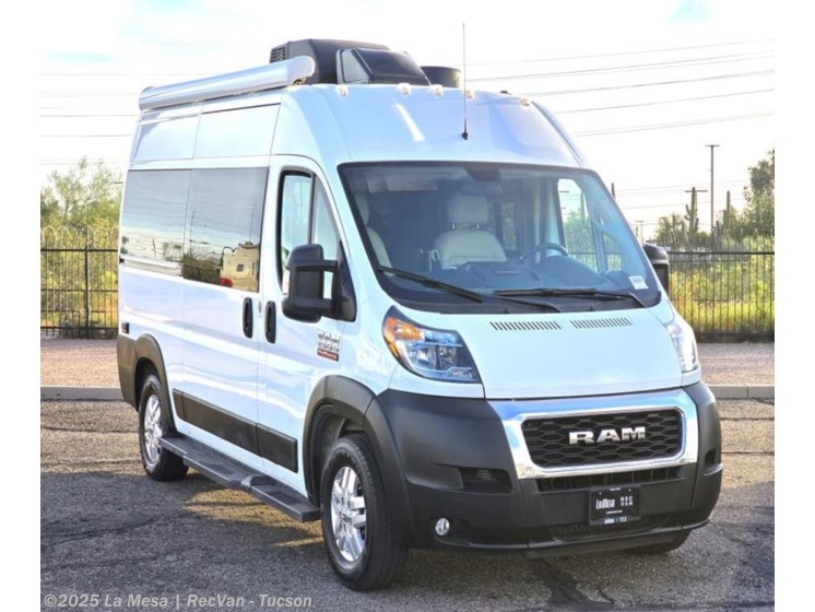 Email now about this 2022 Thor Motor Coach Rize 18M! Used 2022 Thor Motor Coach Rize 18M available in Tucson, Arizona