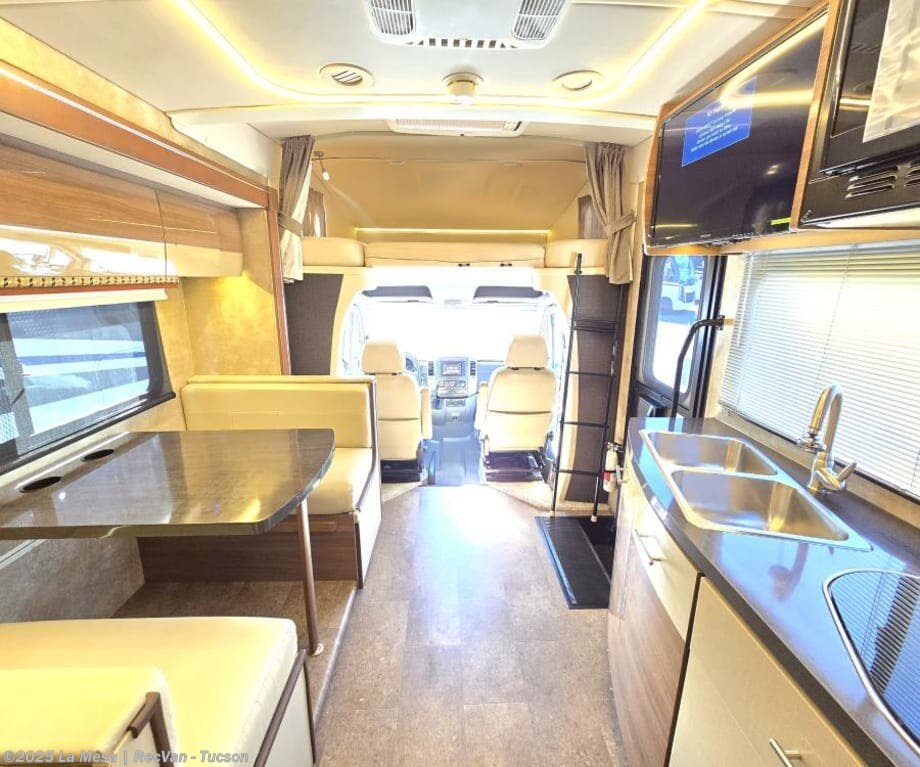 Contact us now about this 2017 Winnebago View 24G! 2017 View 24G by Winnebago from La Mesa | RecVan - Tucson in Tucson, Arizona