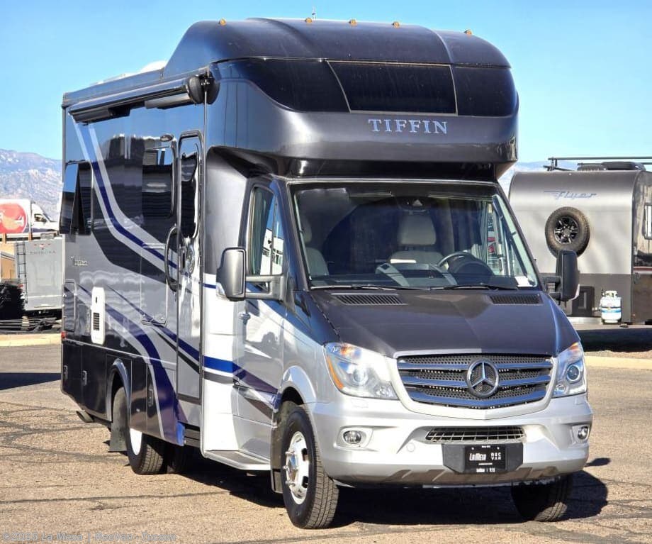 Email now about this 2019 Tiffin Wayfarer 24TW! Used 2019 Tiffin Wayfarer 24TW available in Tucson, Arizona