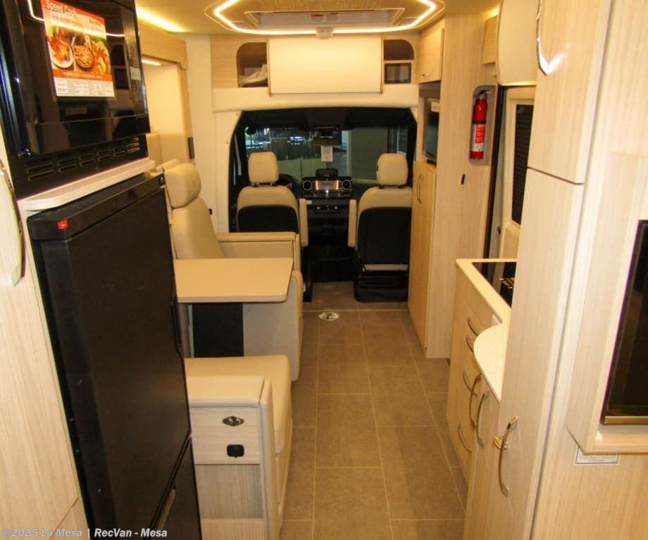 New 2026 Leisure Travel Unity U24FX available in Mesa, Arizona