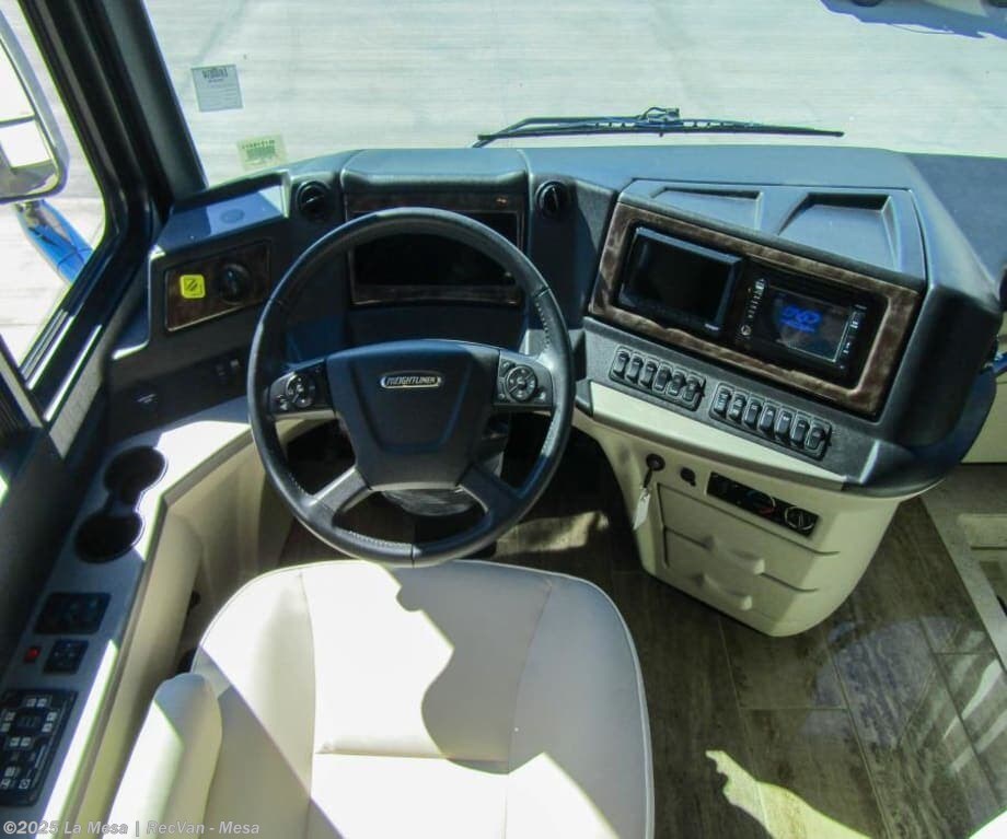 Call now about this 2020 Newmar Dutch Star 3736! 2020 Newmar Dutch Star 3736 - Used Class A For Sale by La Mesa | RecVan - Mesa in Mesa, Arizona