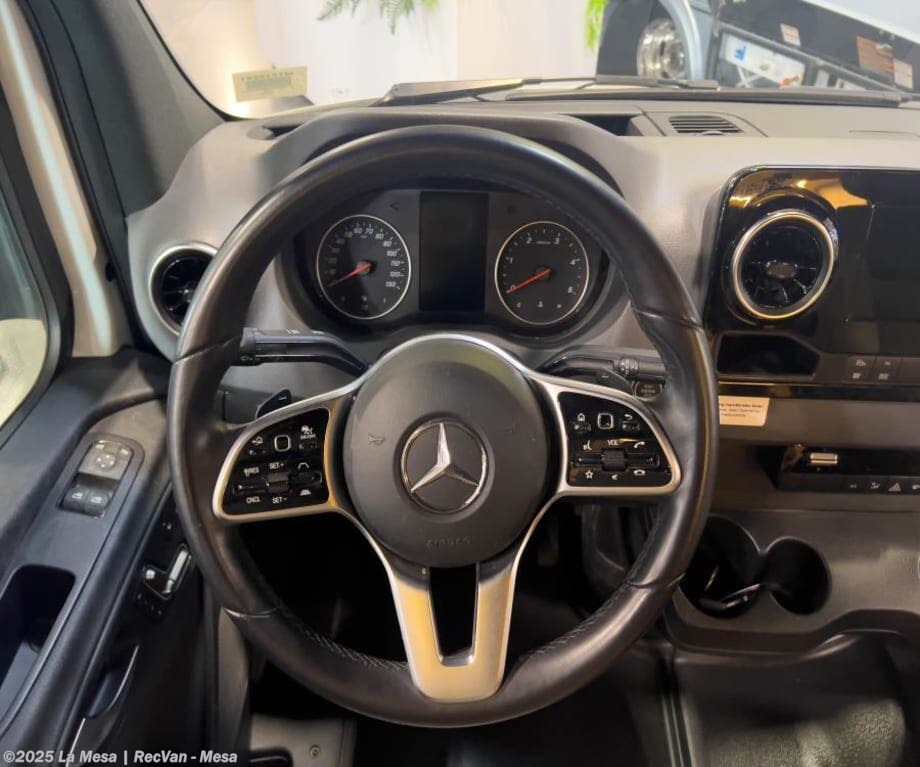 Contact us now about this 2022 Leisure Travel Unity U24MB! 2022 Unity U24MB by Leisure Travel from La Mesa | RecVan - Mesa in Mesa, Arizona