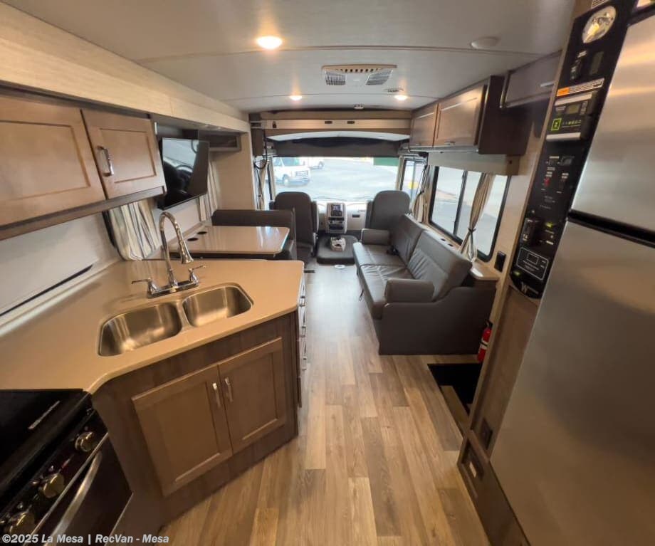 Used 2022 Winnebago Vista 31BE available in Mesa, Arizona