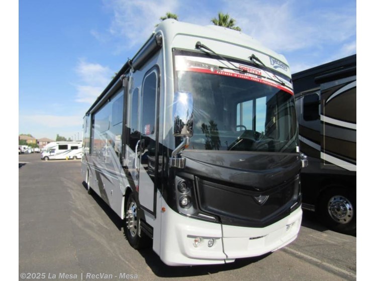 Email now about this 2025 Fleetwood Discovery 38W! New 2025 Fleetwood Discovery 38W available in Mesa, Arizona