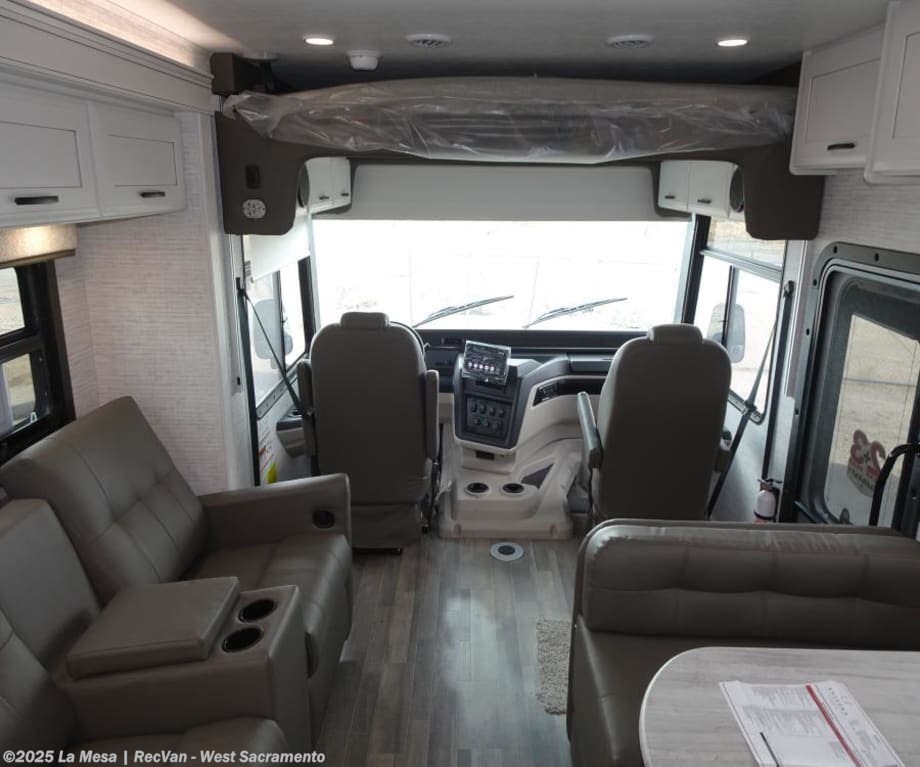 Contact us now about this 2025 Entegra Coach Vision 29S! 2025 Vision 29S by Entegra Coach from La Mesa | RecVan - West Sacramento in West Sacramento, California