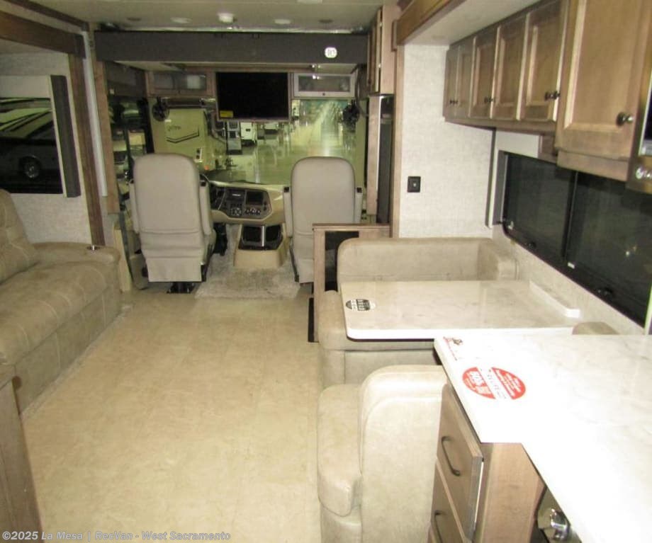 Contact us now about this 2025 Tiffin Allegro 34PA! 2025 Allegro 34PA by Tiffin from La Mesa | RecVan - West Sacramento in West Sacramento, California