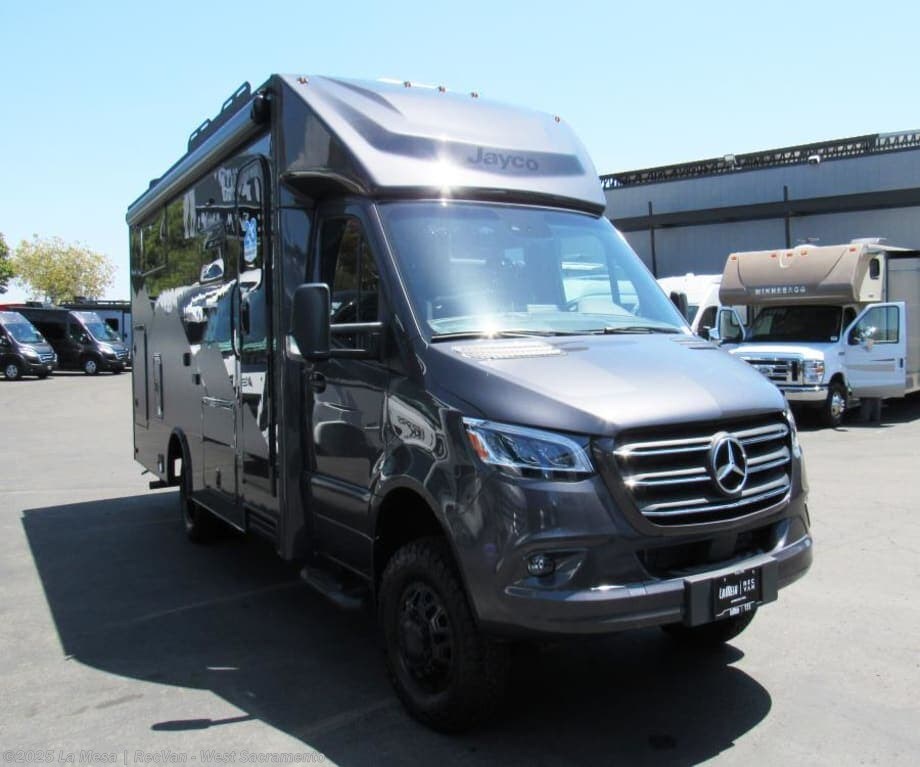 Email now about this 2025 Jayco Granite Ridge 23S-FBP! New 2025 Jayco Granite Ridge 23S-FBP available in West Sacramento, California