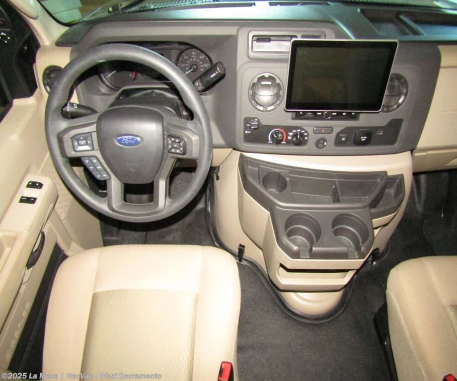 Call now about this 2026 Thor Motor Coach Chateau 28Z-PP! 2026 Thor Motor Coach Chateau 28Z-PP - New Class C For Sale by La Mesa | RecVan - West Sacramento in West Sacramento, California