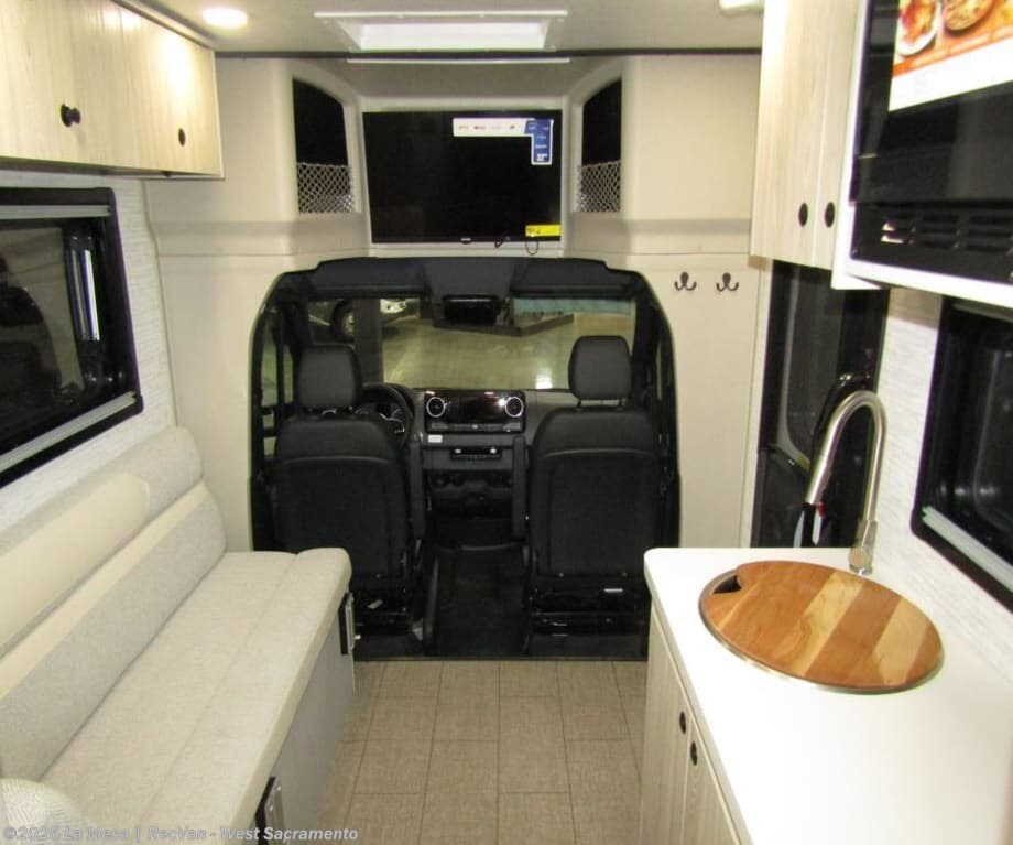 Contact us now about this 2025 Jayco Granite Ridge 23S-FBP-VANUP! 2025 Granite Ridge 23S-FBP-VANUP by Jayco from La Mesa | RecVan - West Sacramento in West Sacramento, California