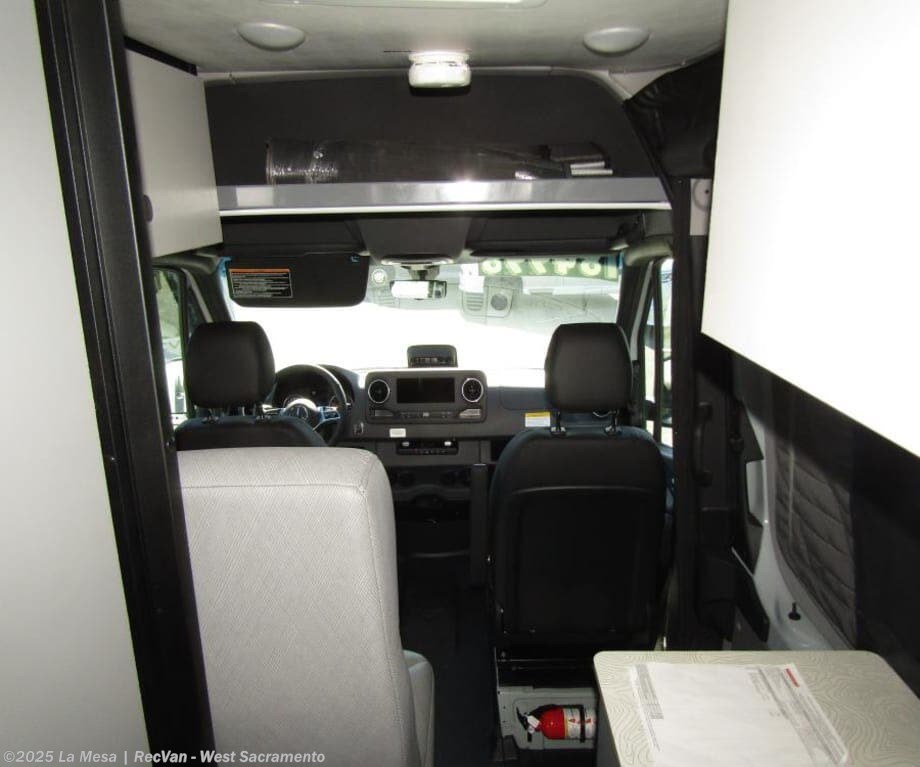 New 2026 Winnebago Revel BMB44E-2.5-2 available in West Sacramento, California