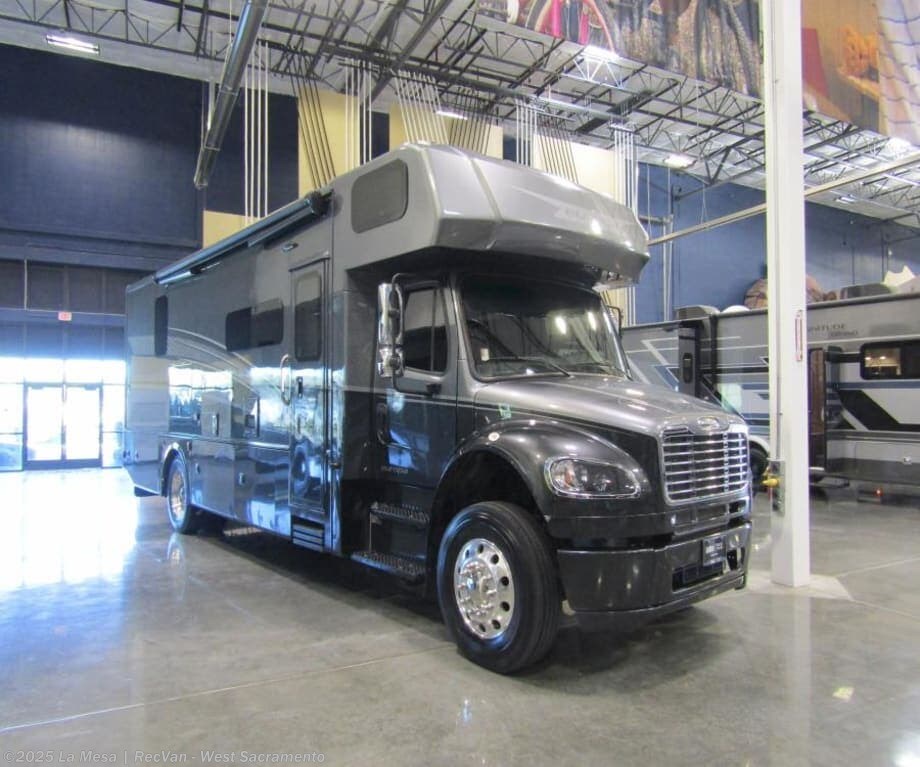 Email now about this 2023 Dynamax Corp Europa 31SS! Used 2023 Dynamax Corp Europa 31SS available in West Sacramento, California