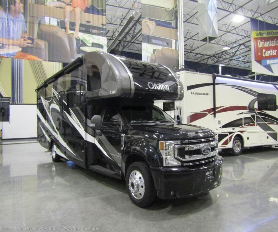 Email now about this 2022 Thor Motor Coach Omni XG32! Used 2022 Thor Motor Coach Omni XG32 available in West Sacramento, California
