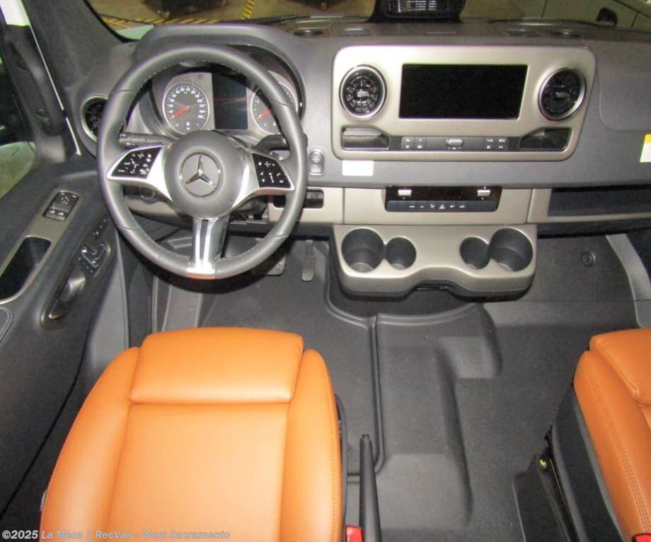 Call now about this 2026 Winnebago View WM524R! 2026 Winnebago View WM524R - New Class C For Sale by La Mesa | RecVan - West Sacramento in West Sacramento, California