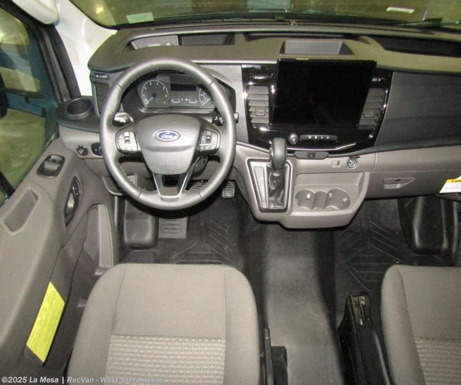 Call now about this 2026 Winnebago Ekko WF622A-L! 2026 Winnebago Ekko WF622A-L - New Class C For Sale by La Mesa | RecVan - West Sacramento in West Sacramento, California