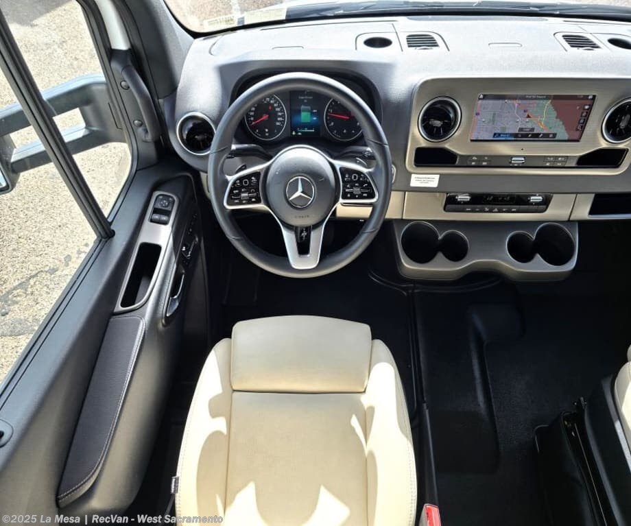 Call now about this 2025 Winnebago View WM524T! 2025 Winnebago View WM524T - New Class C For Sale by La Mesa | RecVan - West Sacramento in West Sacramento, California