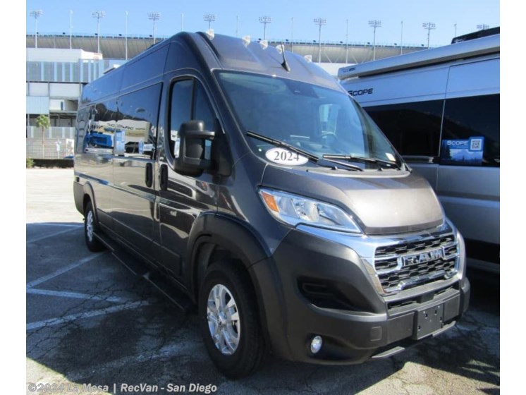 New 2024 Thor Motor Coach Dazzle 2LB available in San Diego, California