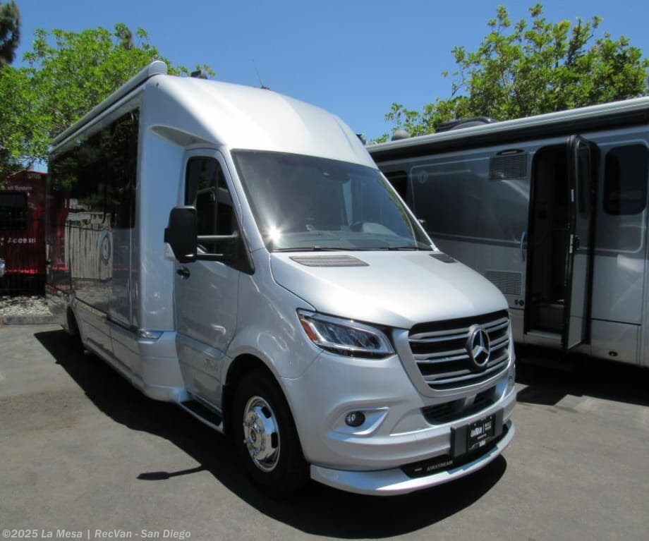 Email now about this 2022 Airstream Atlas MURPHY SUITE! Used 2022 Airstream Atlas MURPHY SUITE available in San Diego, California