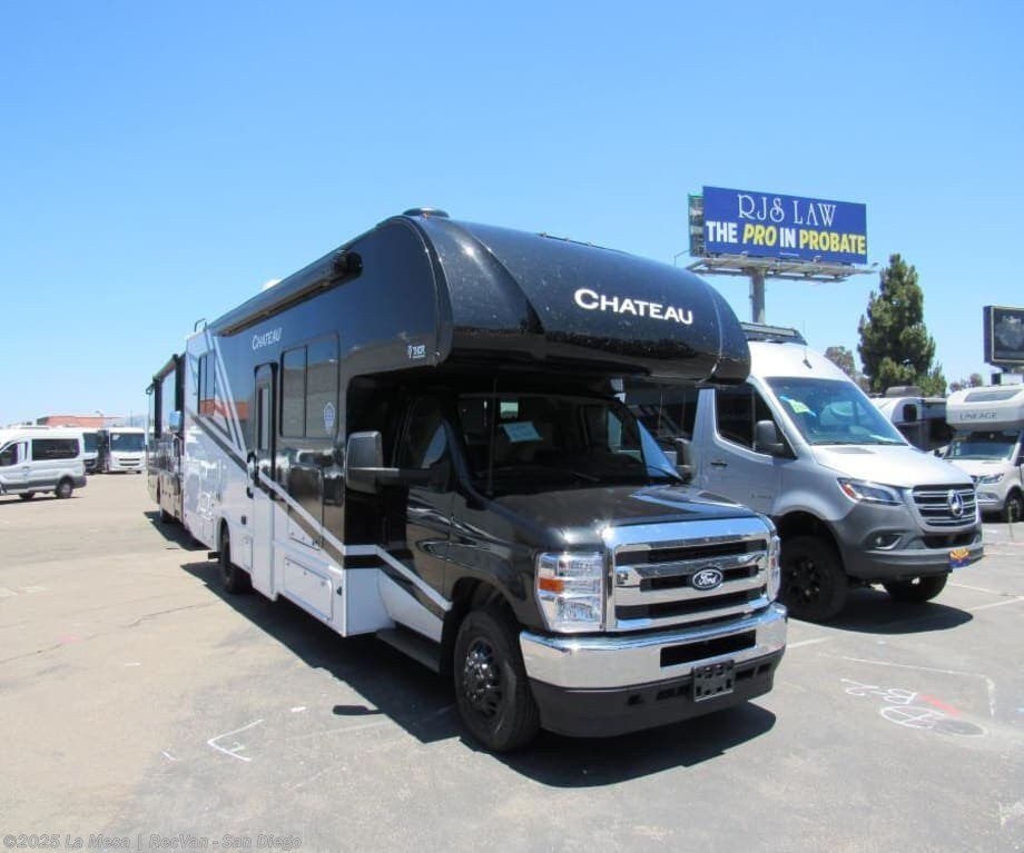 Email now about this 2026 Thor Motor Coach Chateau 28Z-PP! New 2026 Thor Motor Coach Chateau 28Z-PP available in San Diego, California