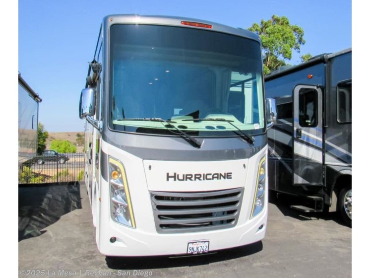 Email now about this 2023 Hurricane 34R! Used 2023 Hurricane 34R available in San Diego, California