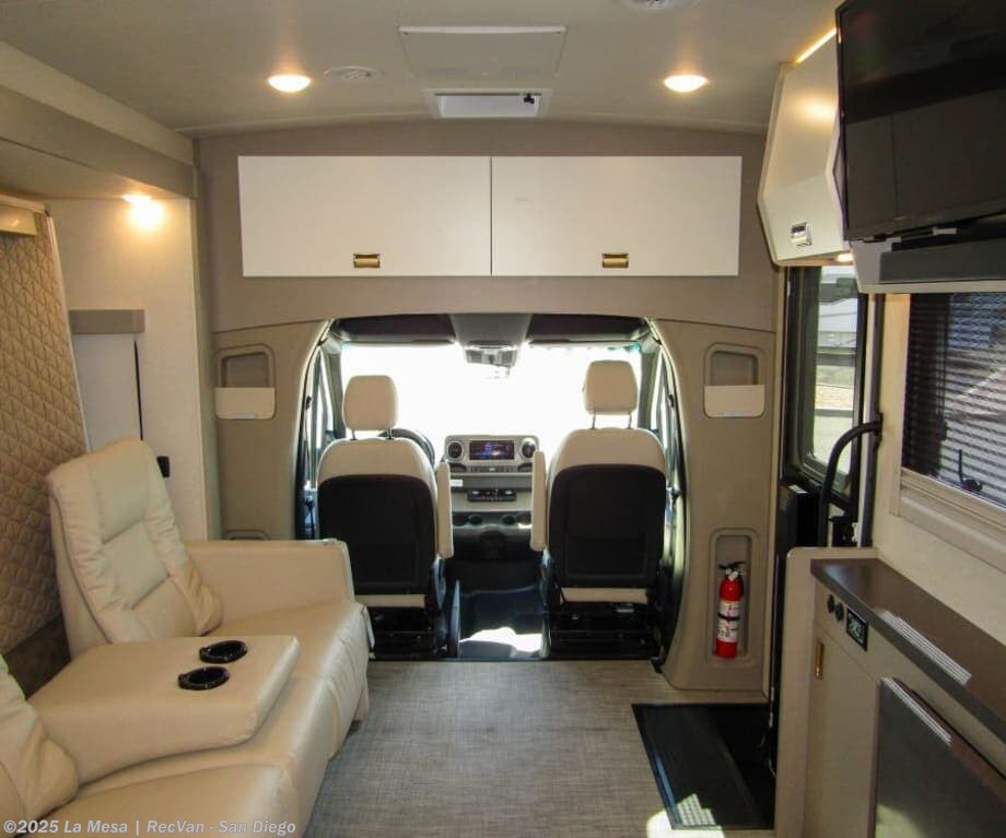 New 2025 Winnebago View WM524T available in San Diego, California