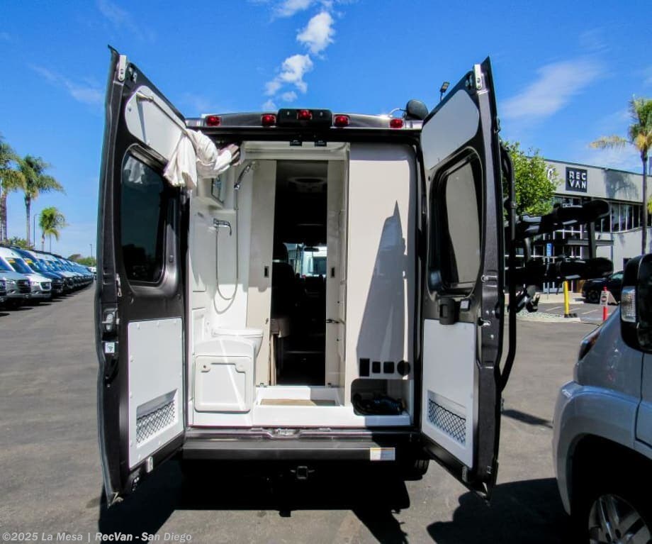 Call now about this 2023 Thor Motor Coach Scope 18M-S! 2023 Thor Motor Coach Scope 18M-S - Used Class B For Sale by La Mesa | RecVan - San Diego in San Diego, California