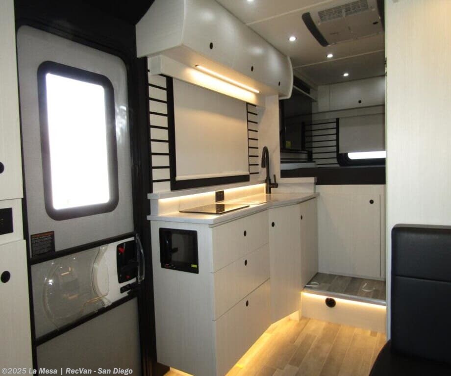 New 2025 Pleasure-Way Plateau XLRB available in San Diego, California