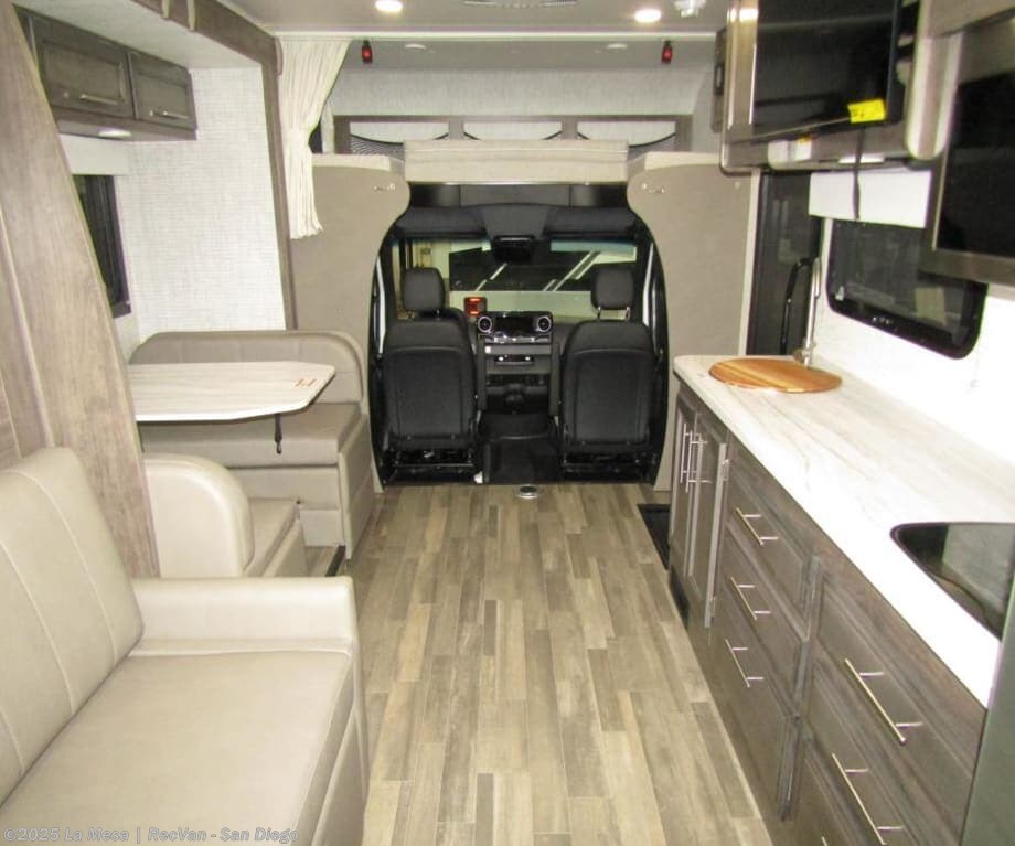 Contact us now about this 2025 Jayco Melbourne 24R! 2025 Melbourne 24R by Jayco from La Mesa | RecVan - San Diego in San Diego, California