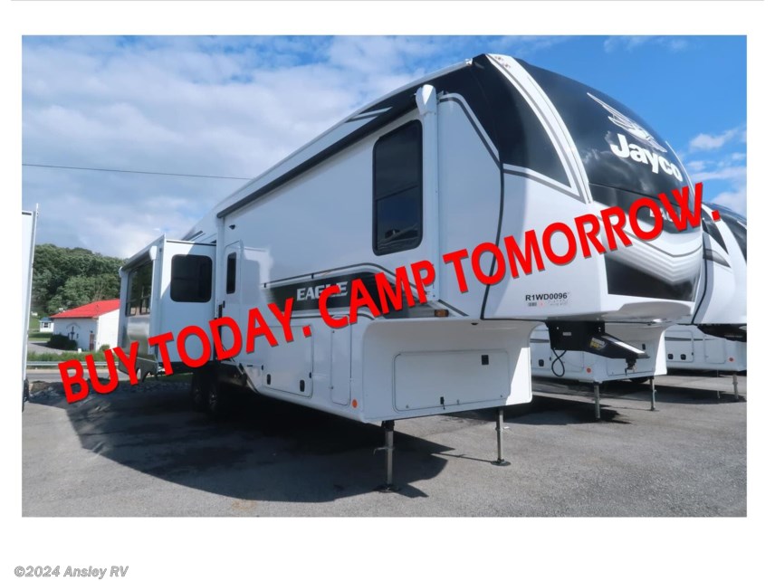 New 2024 Jayco Eagle 321RSTS available in Duncansville, Pennsylvania