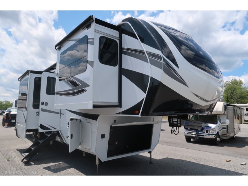 New 2025 Grand Design Solitude 380FL available in Duncansville, Pennsylvania