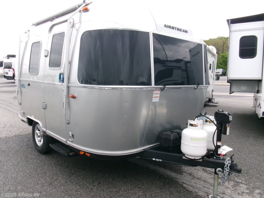 New 2025 Airstream Bambi 16RB available in Duncansville, Pennsylvania