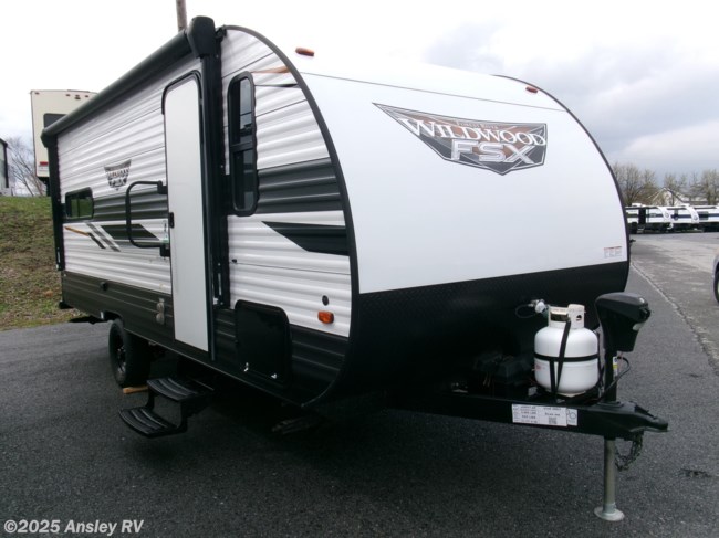 2022 Forest River Wildwood FSX 169RSK