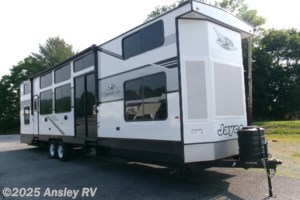 2025 Jayco Jay Flight Bungalow JayLoft