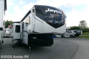 2026 Jayco Pinnacle 32RLTS