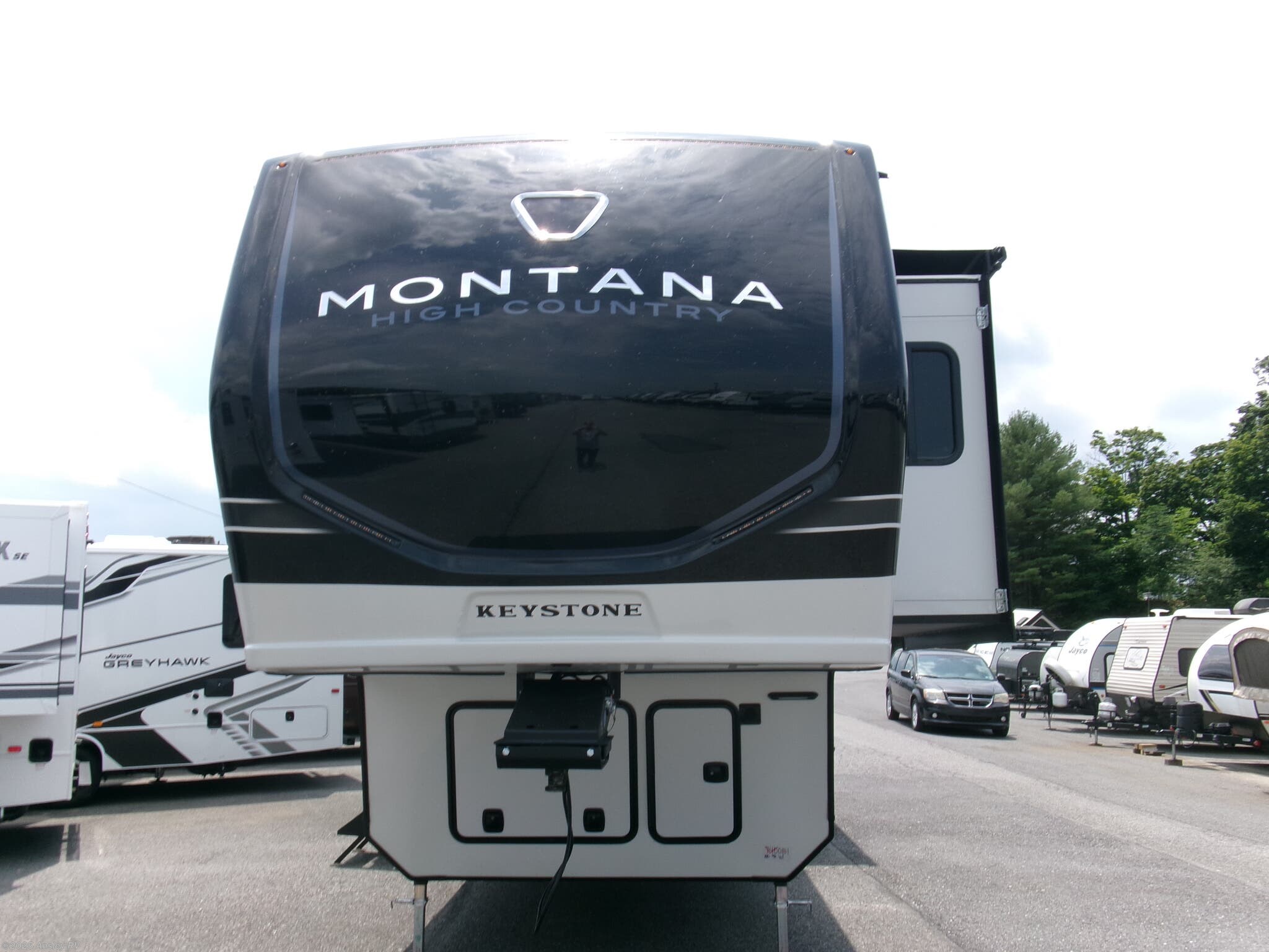 New 2026 Keystone Montana High Country 325RK available in Duncansville, Pennsylvania