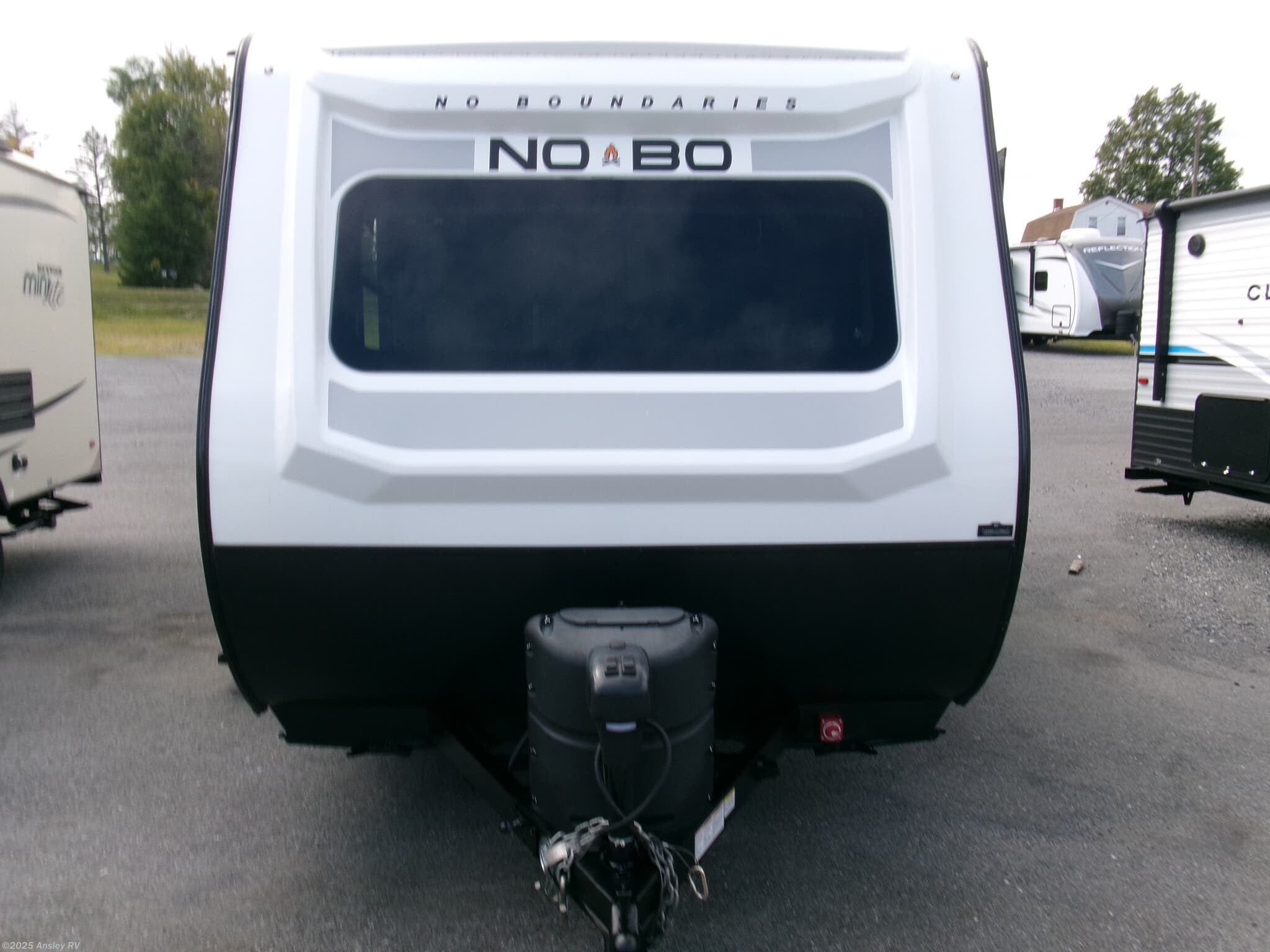 Used 2022 Forest River No Boundaries NB19.8 available in Duncansville, Pennsylvania