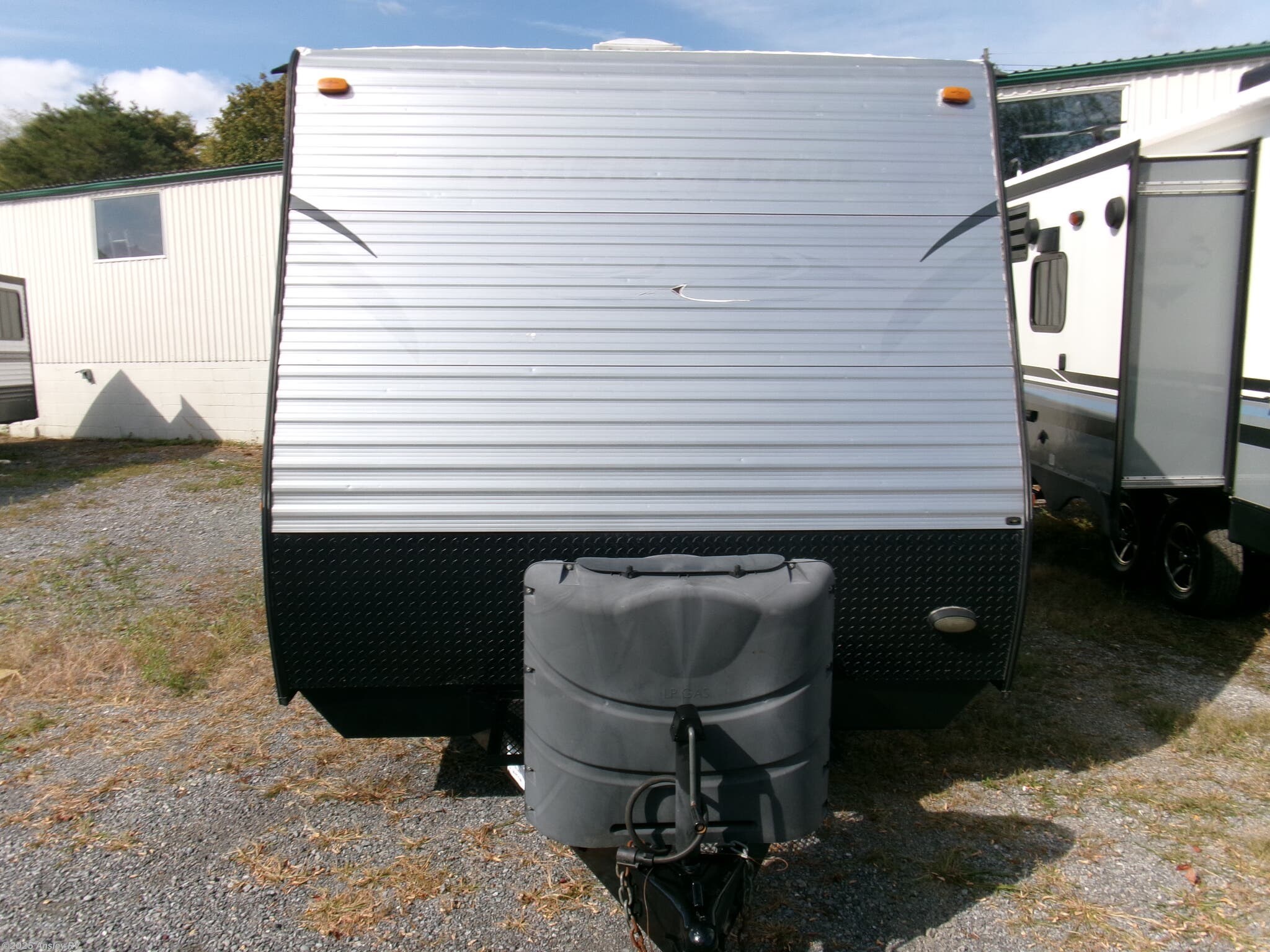 Used 2015 Gulf Stream Track & Trail 24RTH available in Duncansville, Pennsylvania