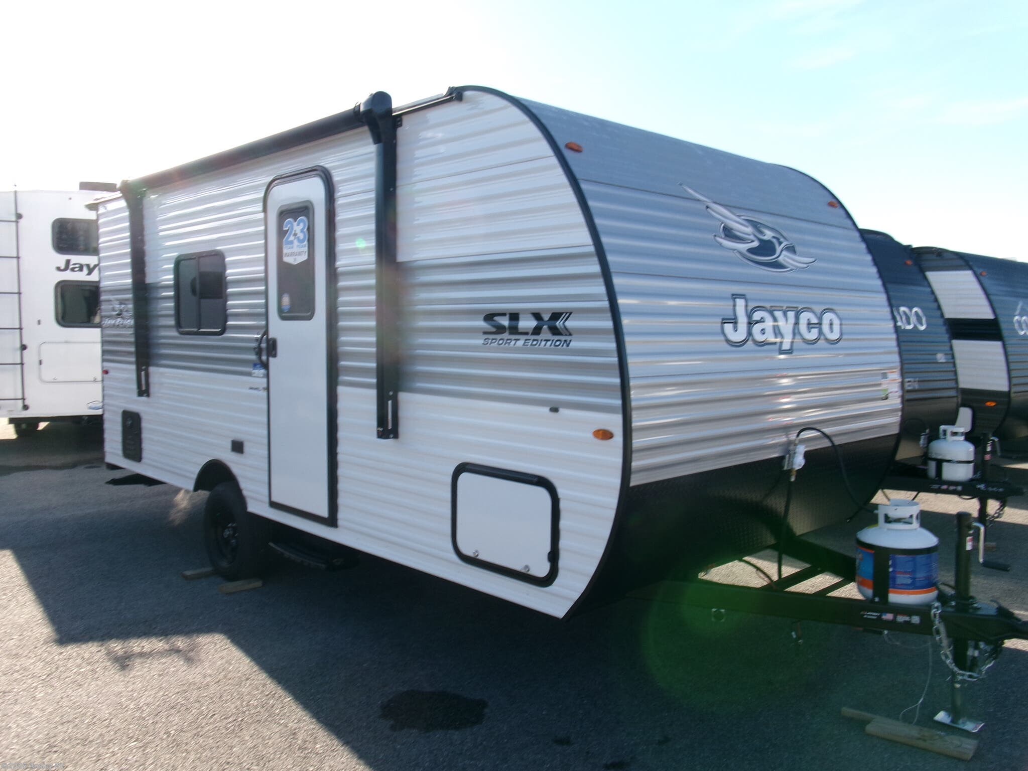 Email now about this 2026 Jayco Jay Flight SLX 170FQ! New 2026 Jayco Jay Flight SLX 170FQ available in Duncansville, Pennsylvania