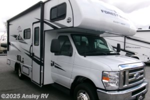 2025 East to West Entrada 2200S