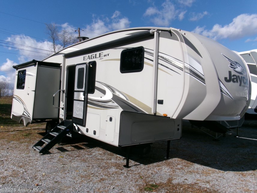 Used 2018 Jayco Eagle HT 27.5 RLTS available in Duncansville, Pennsylvania