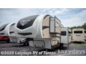 2019 Minnie Plus 27REOK by Winnebago from Lazydays RV of Tampa in Seffner, Florida