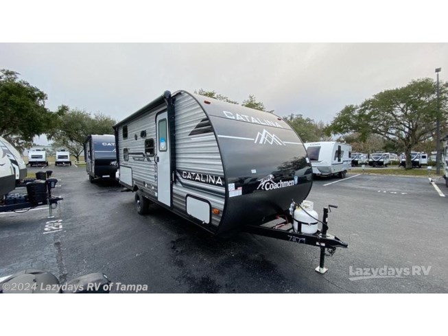 New 24 Coachmen Catalina Summit Series 7 184BHS available in Seffner, Florida