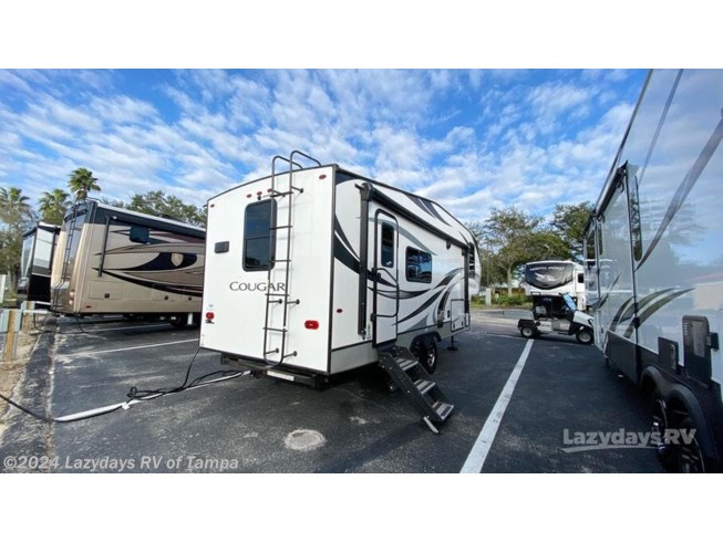 2022 Keystone Cougar 23MLE - Used Fifth Wheel For Sale by Lazydays RV of Tampa in Seffner, Florida