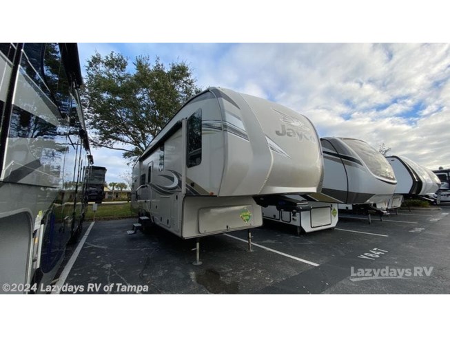 Used 18 Jayco Eagle FW 293RK available in Seffner, Florida