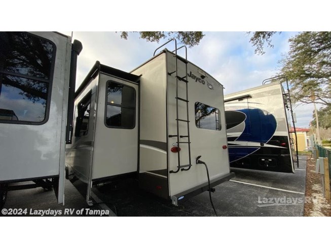18 Eagle FW 293RK by Jayco from Lazydays RV of Tampa in Seffner, Florida
