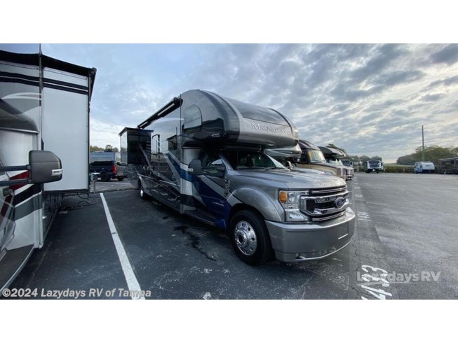 Used 22 Thor Motor Coach Magnitude BT36 available in Seffner, Florida