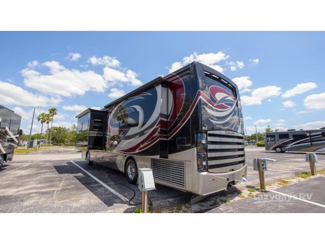 19 Tuscany 38SQ by Thor Motor Coach from Lazydays RV of Tampa in Seffner, Florida