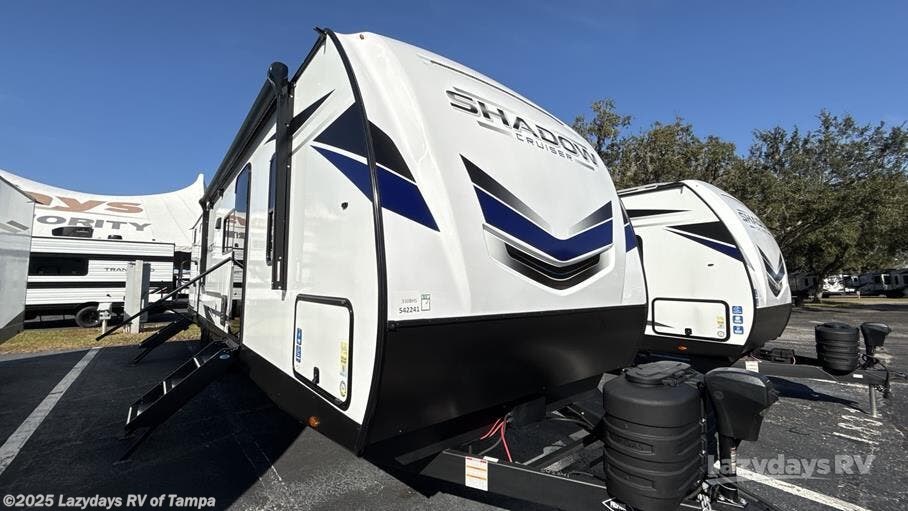 Email now about this 2025 Cruiser RV Shadow Cruiser 330BHS! New 2025 Cruiser RV Shadow Cruiser 330BHS available in Seffner, Florida