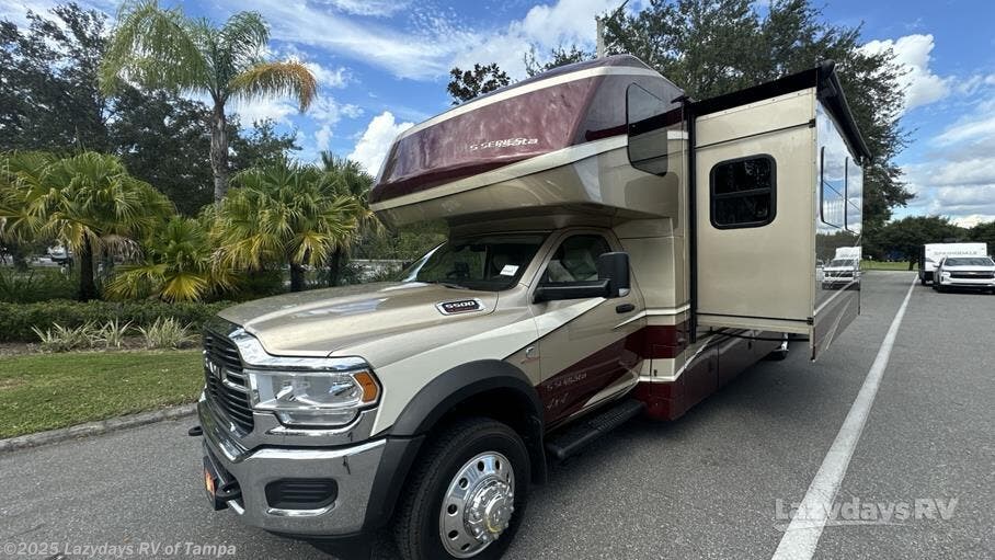 Used 2021 Dynamax Corp Isata 5 Series 36DS available in Seffner, Florida